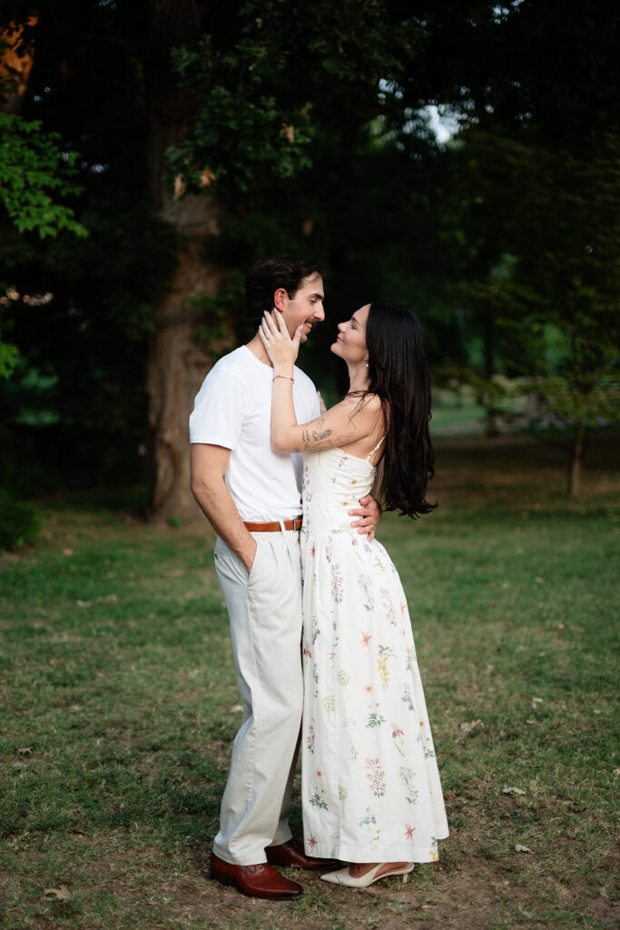 Tulsa engagement photographer at Philbrook Museum