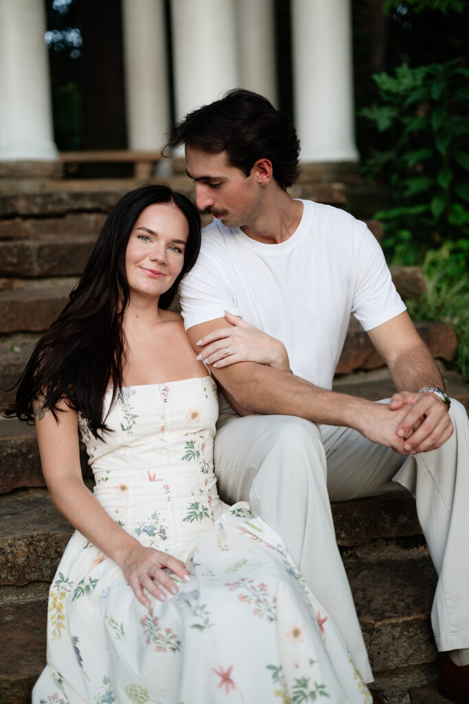Tulsa engagement photographer at Philbrook Museum